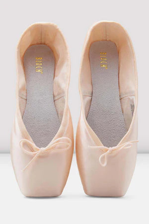 Heritage Pointe Shoes