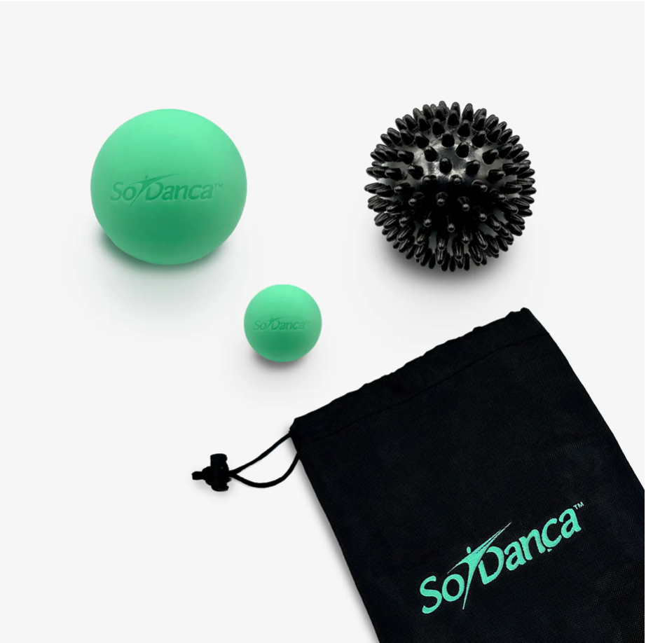 Massage ball kit with drawstring bag (SKU:AC26)